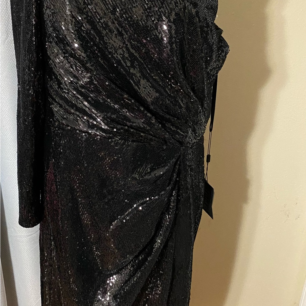 IEENA Mac Duggal- Elegant Black Sequin Dress